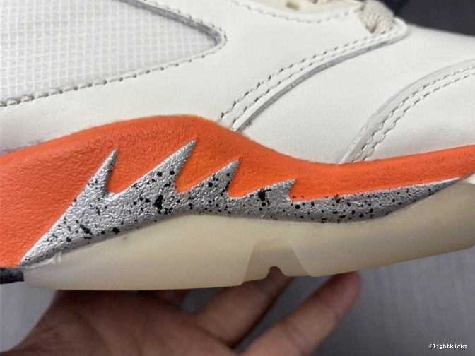 Total Retro Orange Jordan 5 DC1060-100 1125